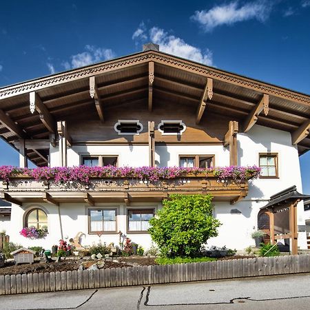Gaestehaus Stotter Neukirchen am Großvenediger Zewnętrze zdjęcie